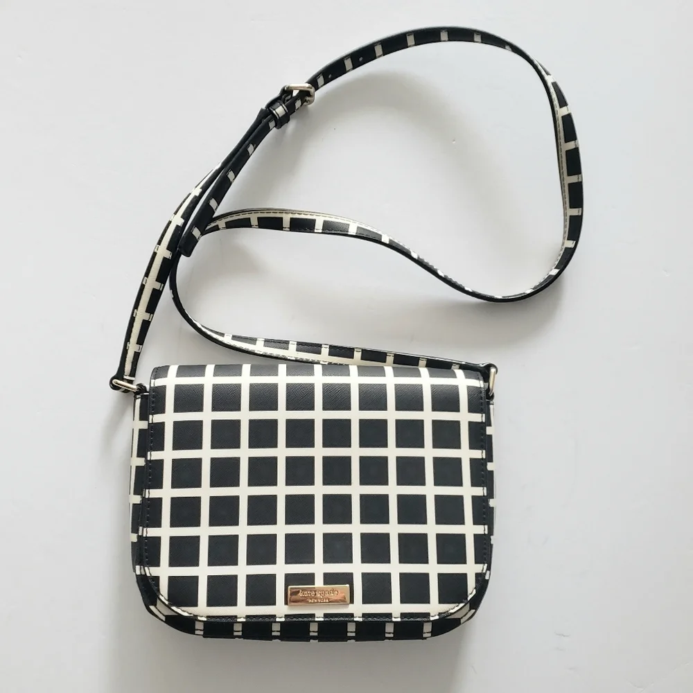 Kate Spade NWOT Saffiano Leather Crossbody Flap Bag NEVER USED.